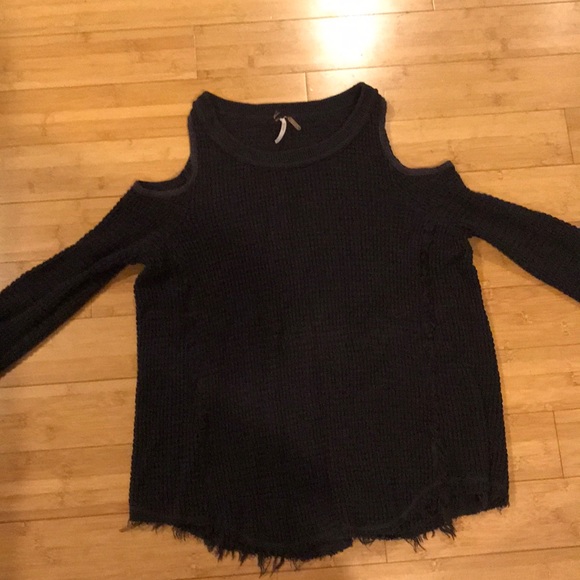 Free People Sweaters - Free People open shoulder sweater in charcoal grey